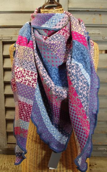 Preview: Invero Dreiecktuch Grace Provence, Reine Bio-Baumwolle (kbA)